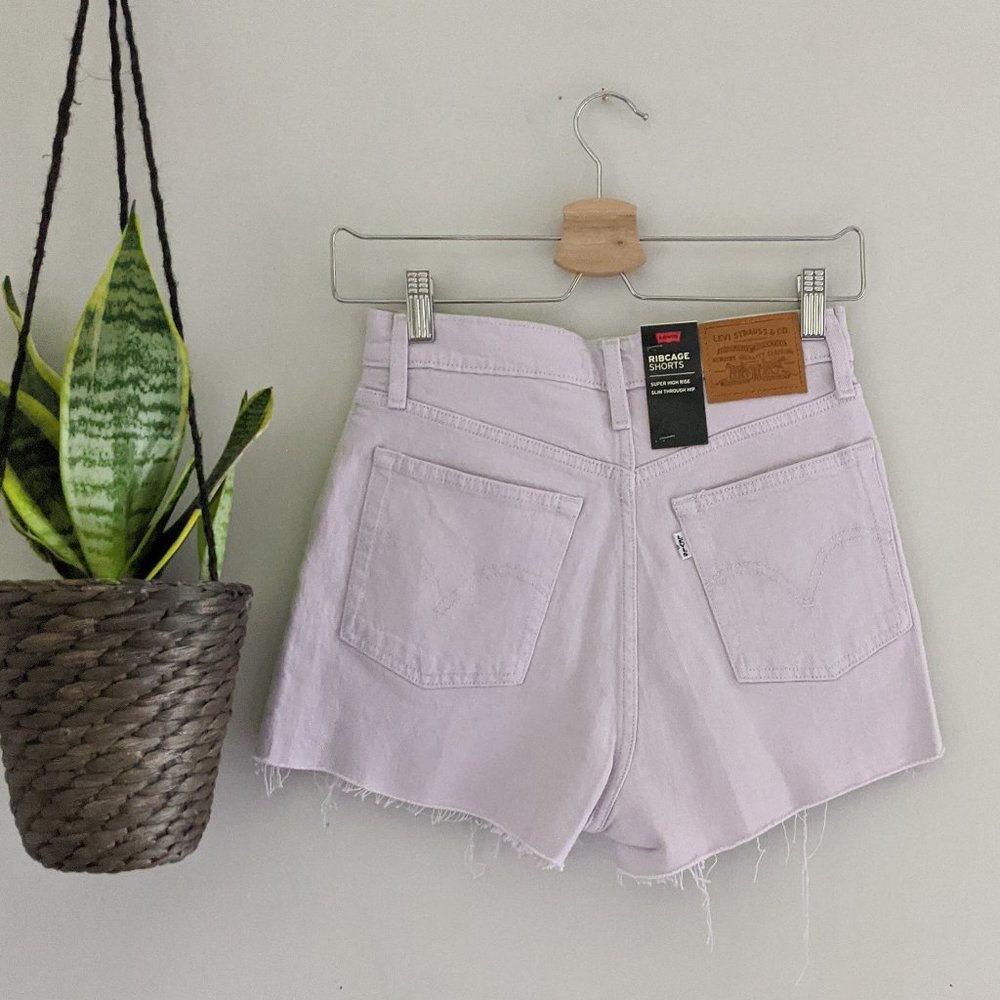 New Levi's Ribcage Chalky Lavender Frost Pastel Purple Cutoff Jean Denim Shorts - Picture 8 of 10
